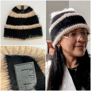 Black/Cream Striped Rib Knit Beanie
